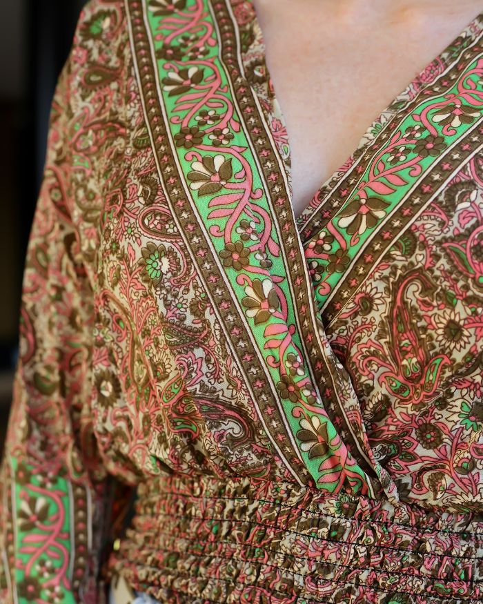 Silk Rouged Top - Neutral Paisley